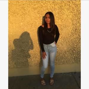 Meet your Posher, Leida